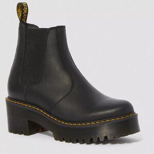 New in Box - Dr. Martens Rometty Leather Platform Boots - Black Size 8